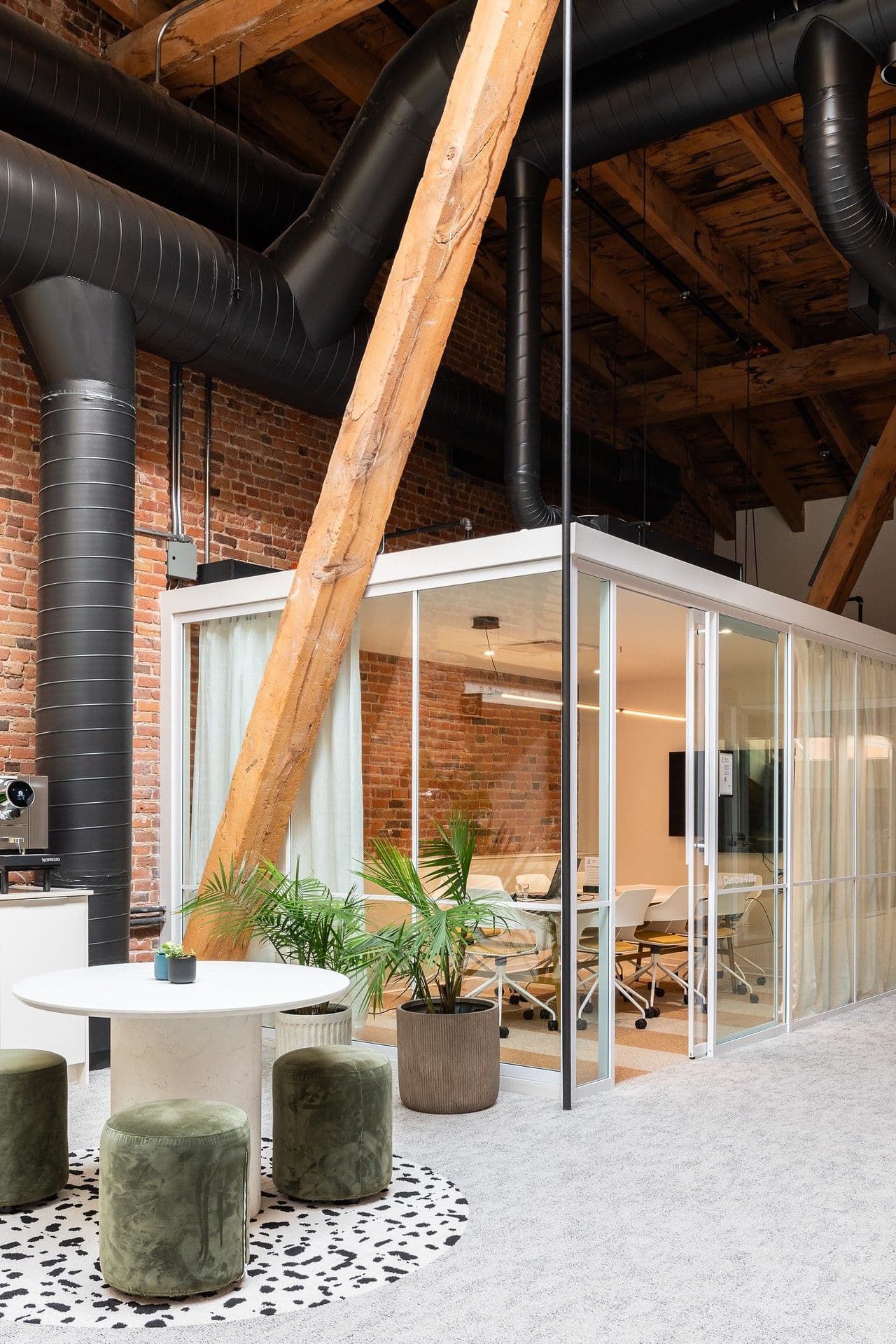 bureau réunion Montréal